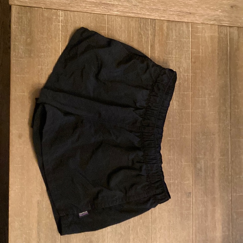 Patagonia barely baggies black size small